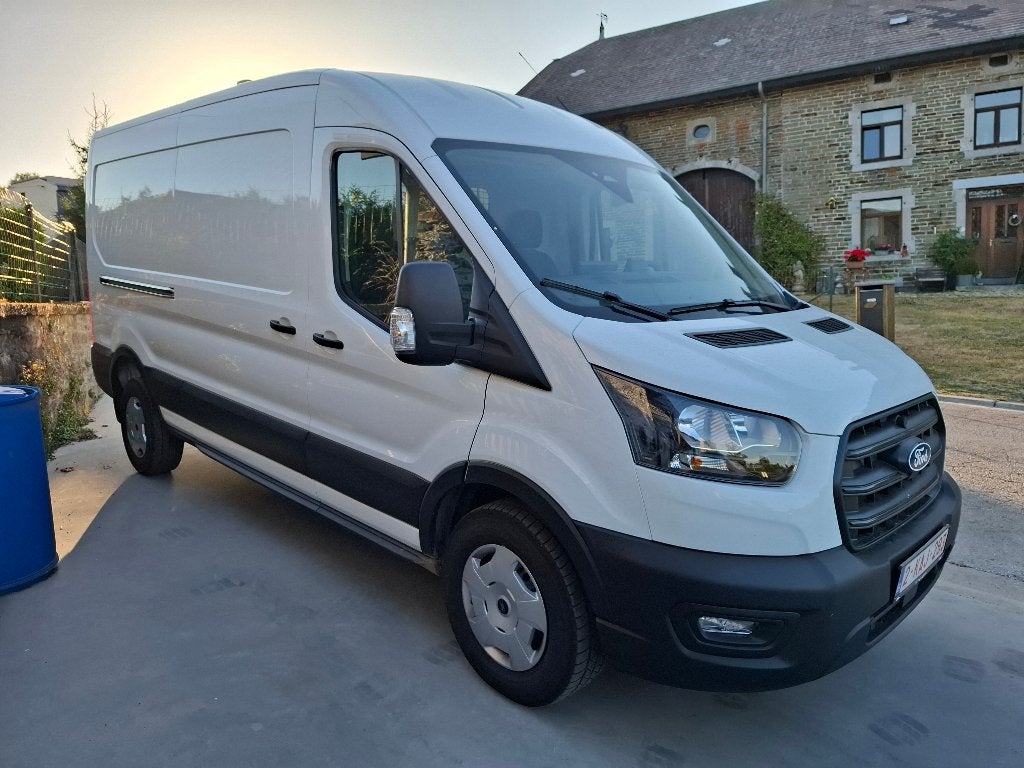 Ford Transit-voertuig, Ophalen