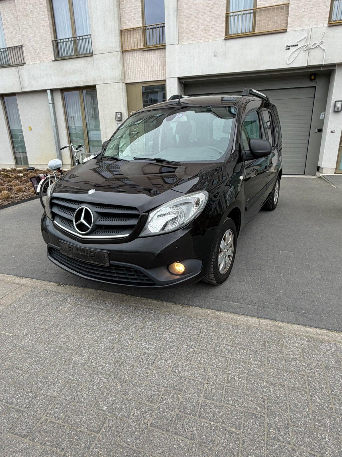 Mercedes citan 1.2 turbo benzine, Auto's, 90 kW, Zwart, 4 cilinders, Zwart