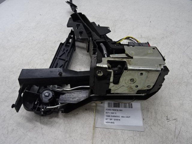 SERRURE DE PORTE AVANT GAUCHE Ford Fiesta 5 (JD / JH), Utilisé, Gauche, Ford