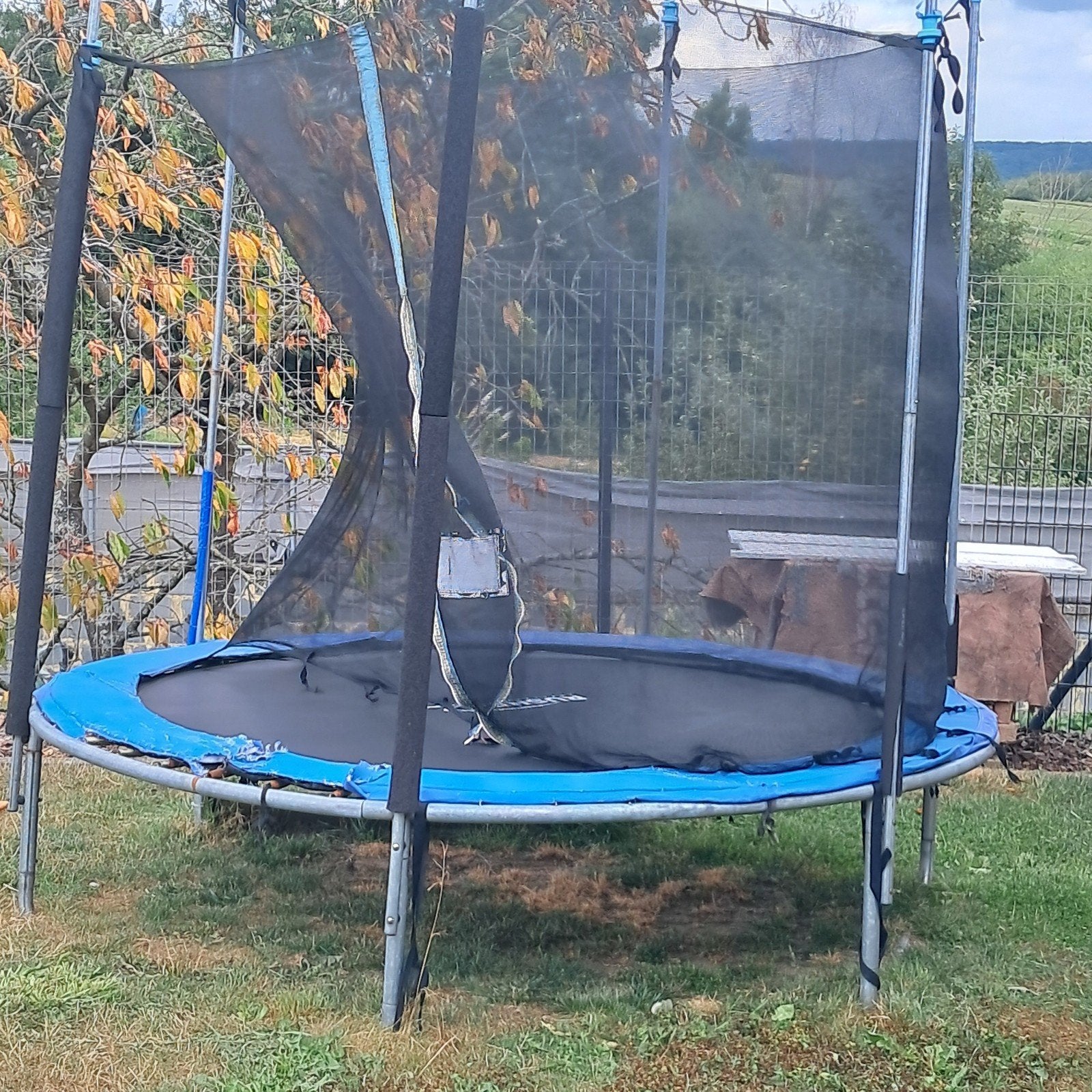 Trampoline, Enlèvement, Utilisé