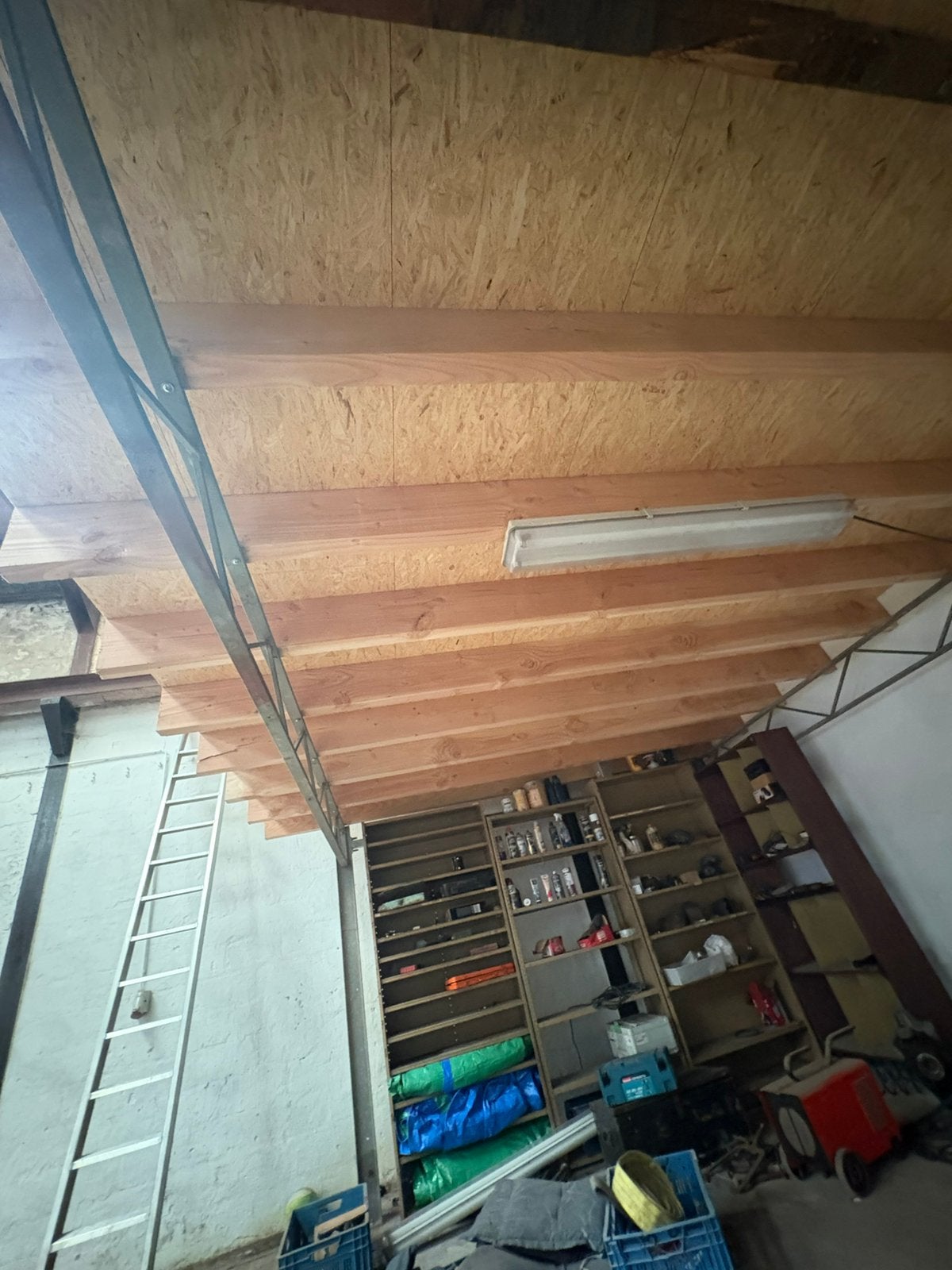 Houten loft DRINGEND WEG!, Doe-het-zelf en Bouw, Platen en Panelen, Zo goed als nieuw, Ophalen of Verzenden