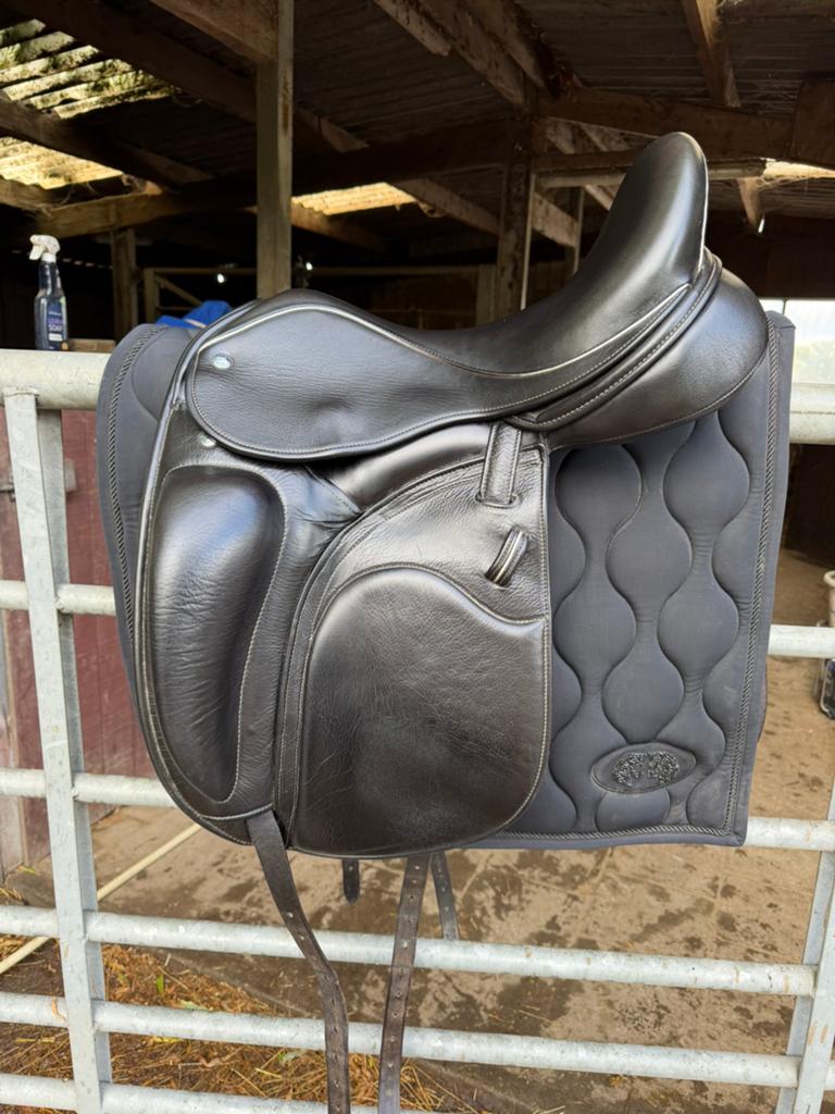 Frank Baines Adagio, Dieren en Toebehoren, Paarden en Pony's | Zadels, Zo goed als nieuw, Dressuur, Ophalen