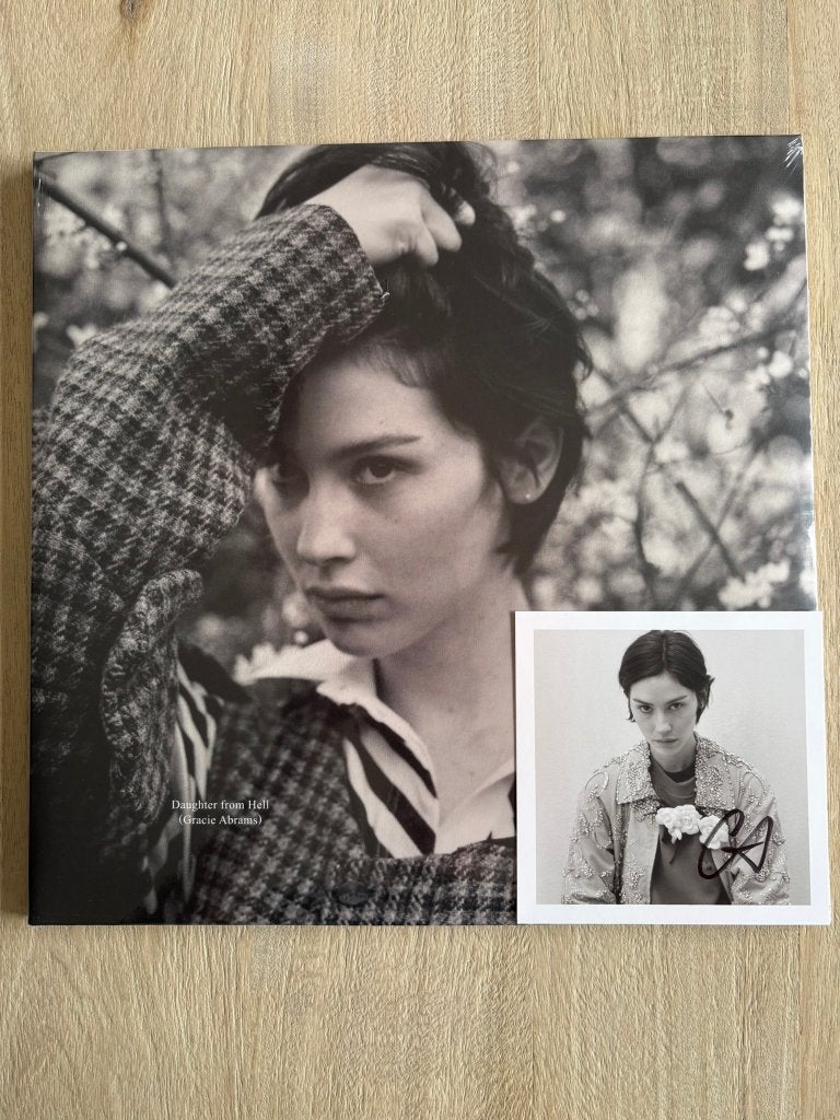 SIGNED gracie abrams daughter from hell lavender vinyl, Cd's en Dvd's, Vinyl | Pop, LP, Pop, Ophalen of Verzenden, 12 inch