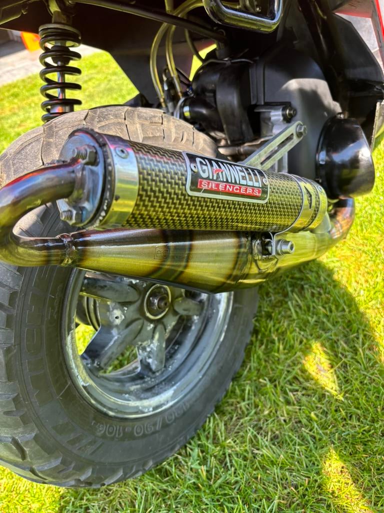 Mbk booster giannelli uitlaat, Ophalen of Verzenden