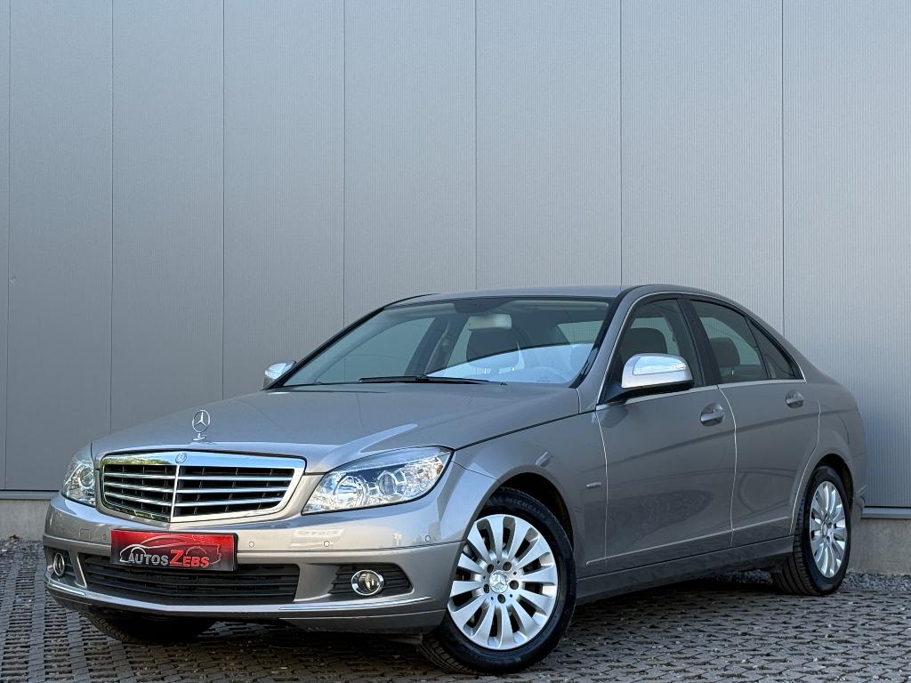 Mercedes-Benz C 220 CDI Park.Sensor Elek.Zetels Dig.Airco, Auto's, Mercedes-Benz, Voorwielaandrijving, Zwart, 4 cilinders, https://public.car-pass.be/vhr/f6810fb4-4d9d-4d9d-9ebd-87008231f5db