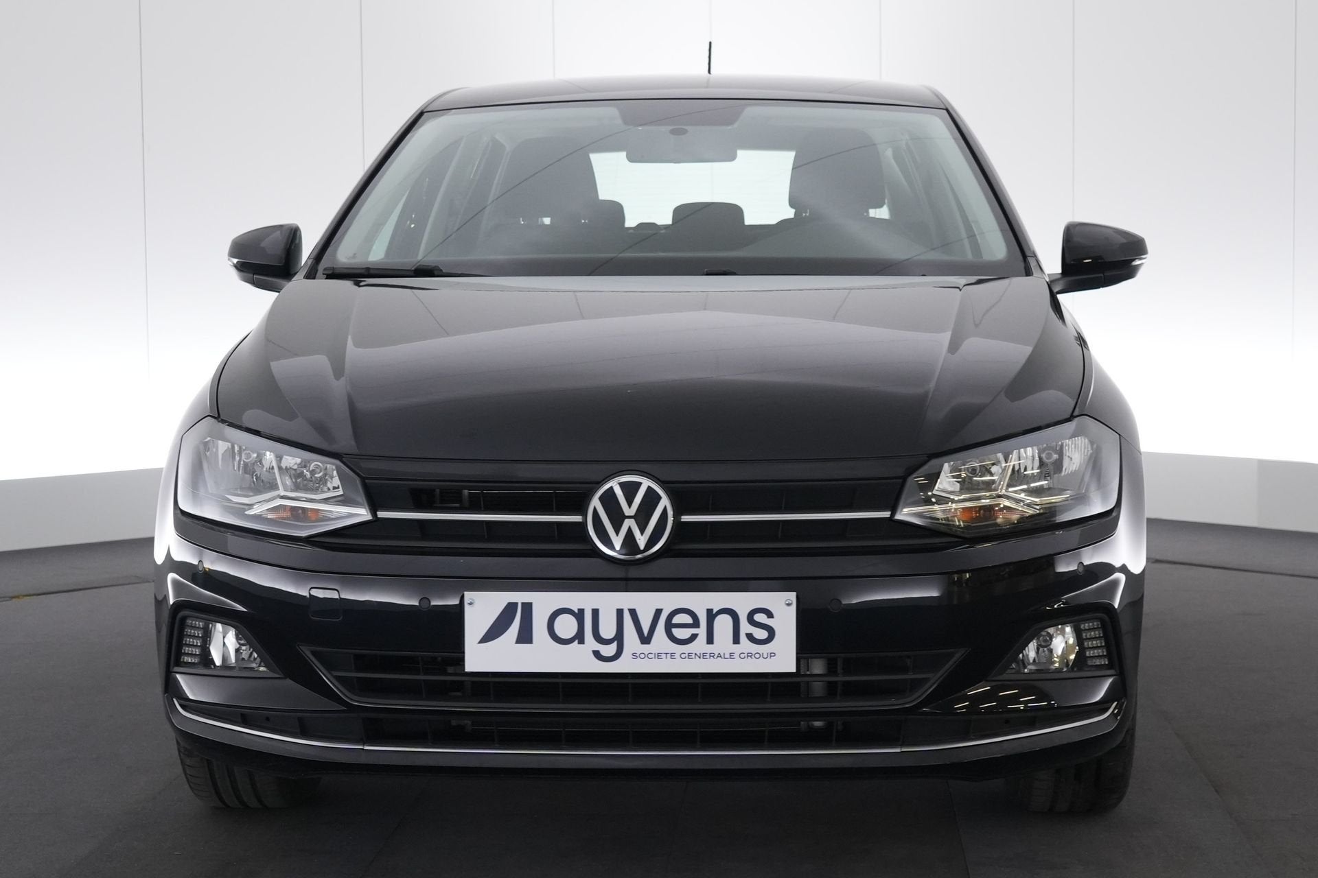 (2APU933) VOLKSWAGEN POLO - 2018, Auto's, Voorwielaandrijving, Stof, Gebruikt, Euro 6