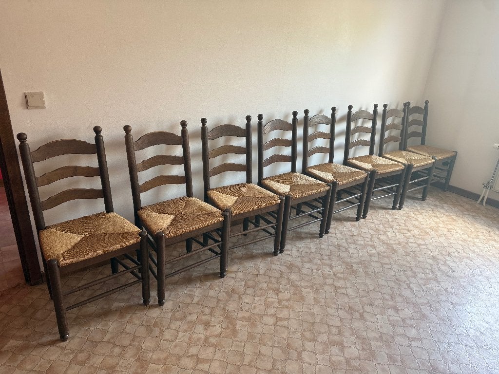 Lot de 12 chaises en bois massif – Assises en paille tressée, Ophalen, Bruin, Style rustique / campagne française, Zo goed als nieuw