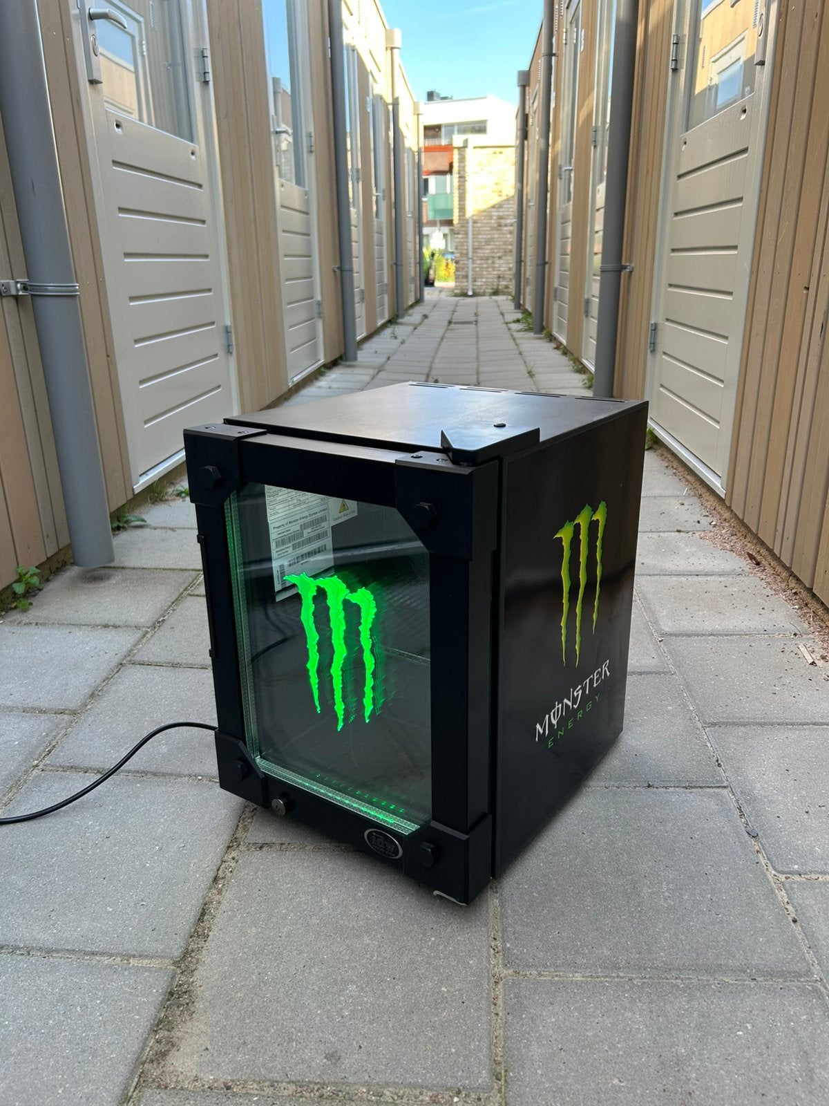 Monster Energy mini koelkast / frigo, Elektronische apparatuur, Koelkasten en IJskasten, Zonder vriesvak, Ophalen of Verzenden