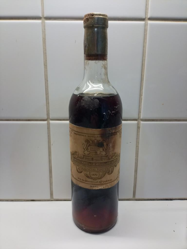 Château Filhot 1971 Sauternes Masse en bouteille au château, Collections, Vins, Enlèvement