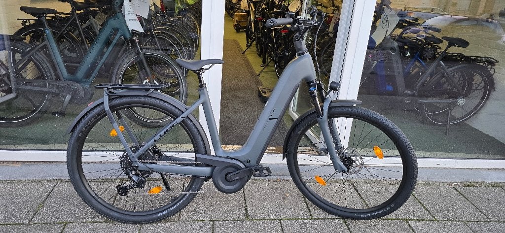 CUBE Kathmandu Elektrische damesfiets maat 50, Ophalen, Nieuw, Cube