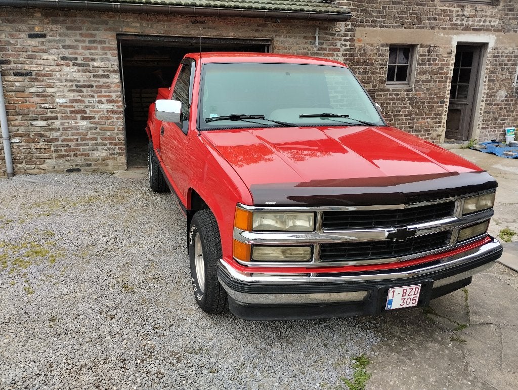 Chevrolet Siverado, Autos, Chevrolet, Rouge, Achat, 2700 kg, 2 places