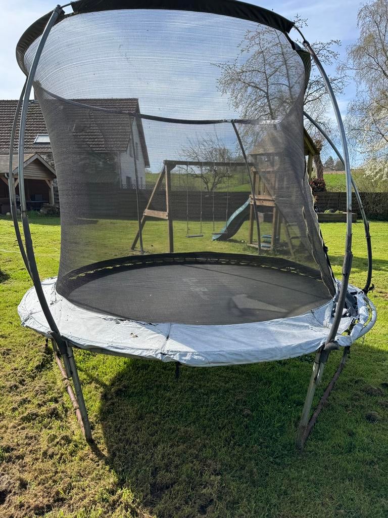 Trempoline gratuit, Ophalen, Gebruikt