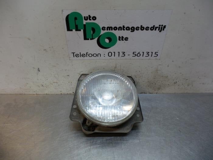 Koplamp rechts van een Volkswagen Golf (Golf 83-), Gebruikt, -, Volkswagen, -