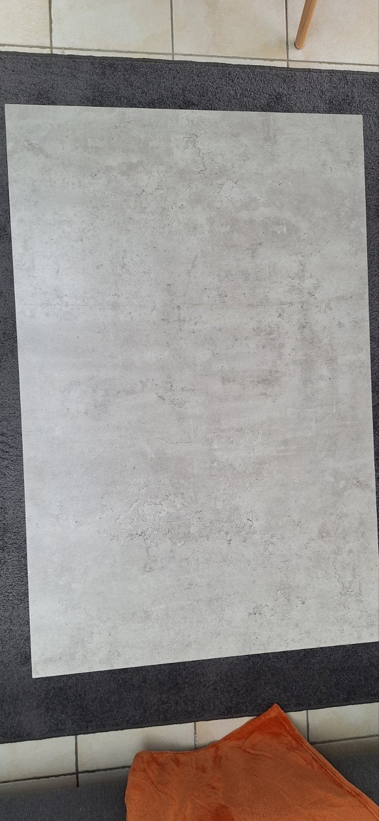 Table de salon, Enlèvement