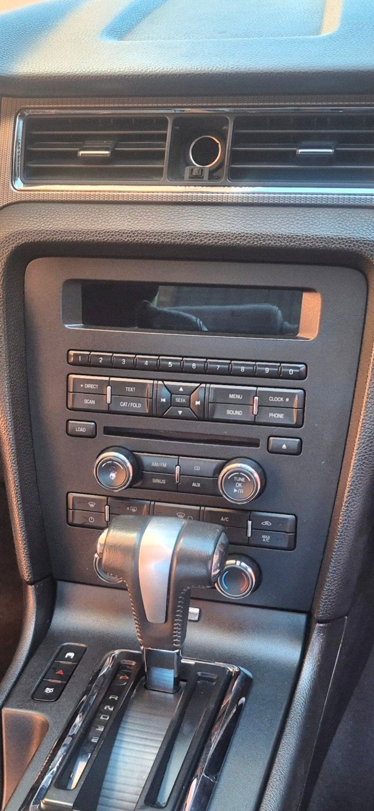 ford mustang radio 2010, Ophalen of Verzenden