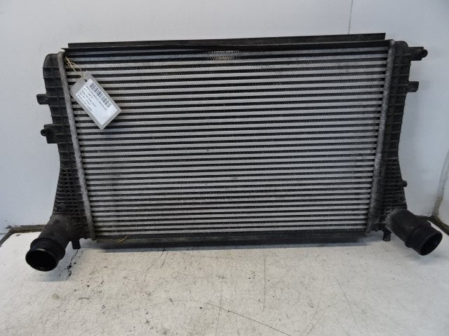 ECHANGEUR AIR Volkswagen Touran (1T1 / T2) (1K0145803BN), Volkswagen, Mevr. I. Hauben, Utilisé, Rue de l'Espoir 34 34
4030  GRIVEGNÉE, BE