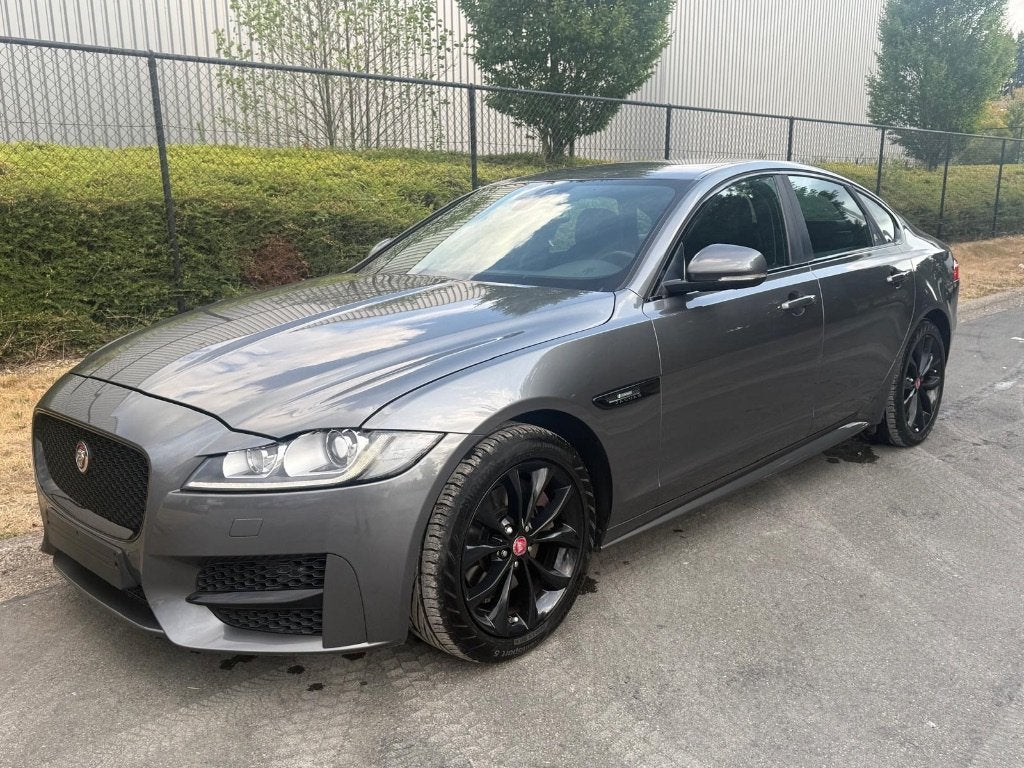 Jaguar XF, Autos, Cuir, Argent ou Gris, Achat, Entreprise