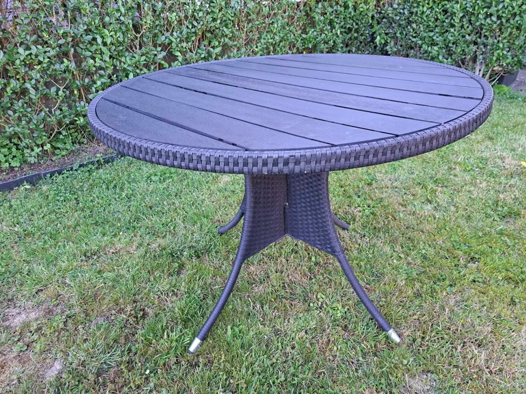 Table de jardin ronde en résine tressée 104 cm – À Noiseux, Enlèvement, Bois