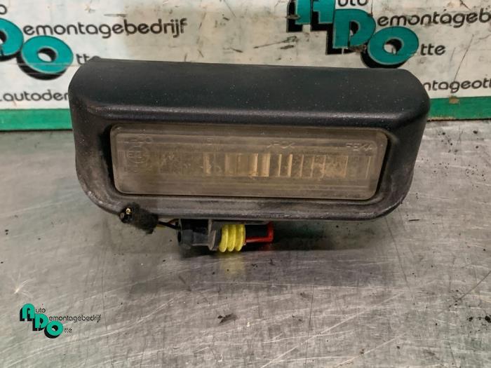 Eclairage immatriculation d'un Fiat Fiorino (Fiorino 08-), -, 3 mois de garantie, Utilisé, Fiat