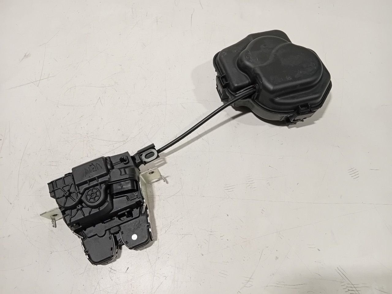Slot mechaniek kofferdeksel achterklep elektrisch Mercedes-B, Onderdelen@venauto.nl, Van der Ven Autorecycling B.V., Gebruikt