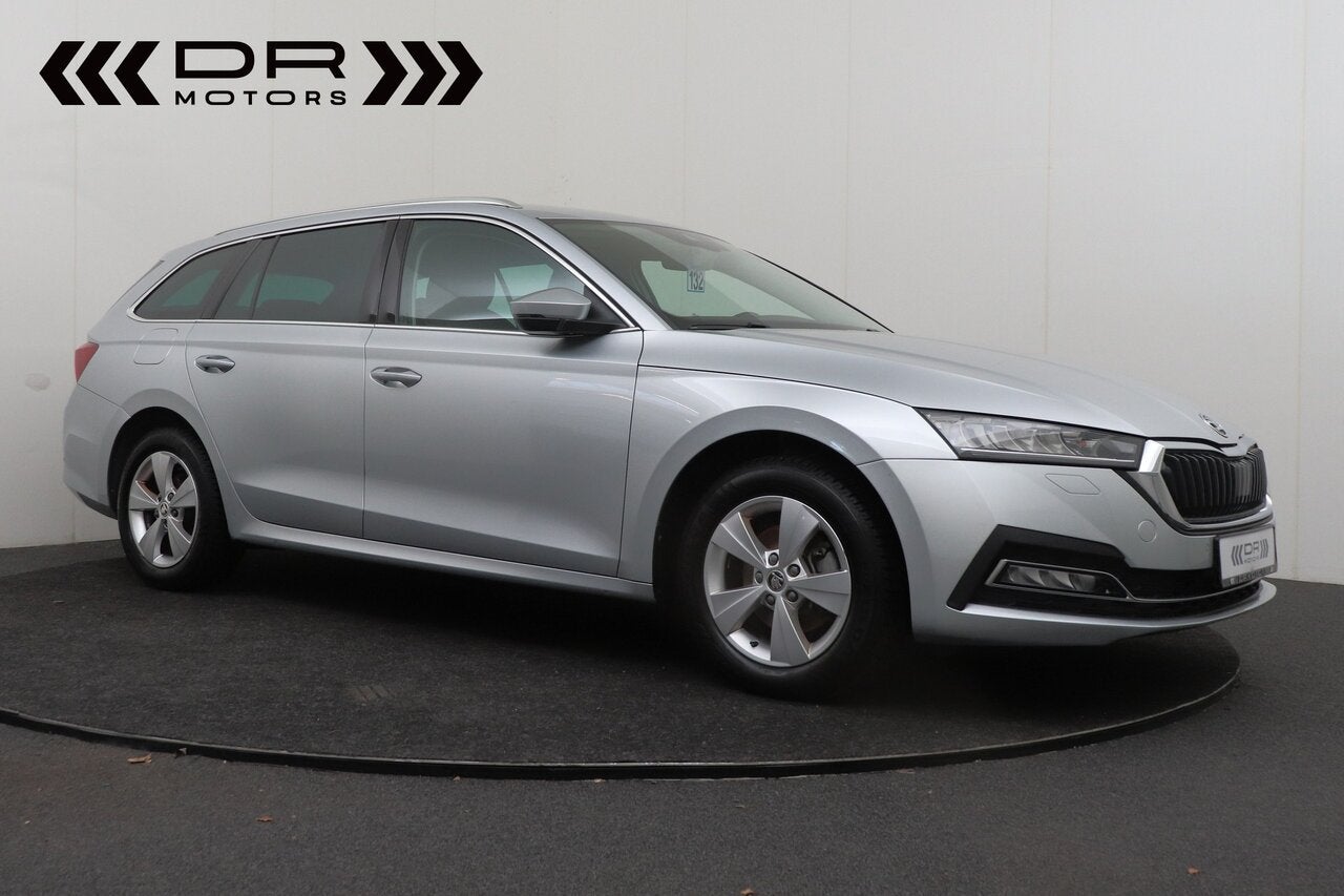 Skoda Octavia COMBI - 1.0 TSI -, Autos, 0 kg, Argent ou Gris, Achat, Euro 6