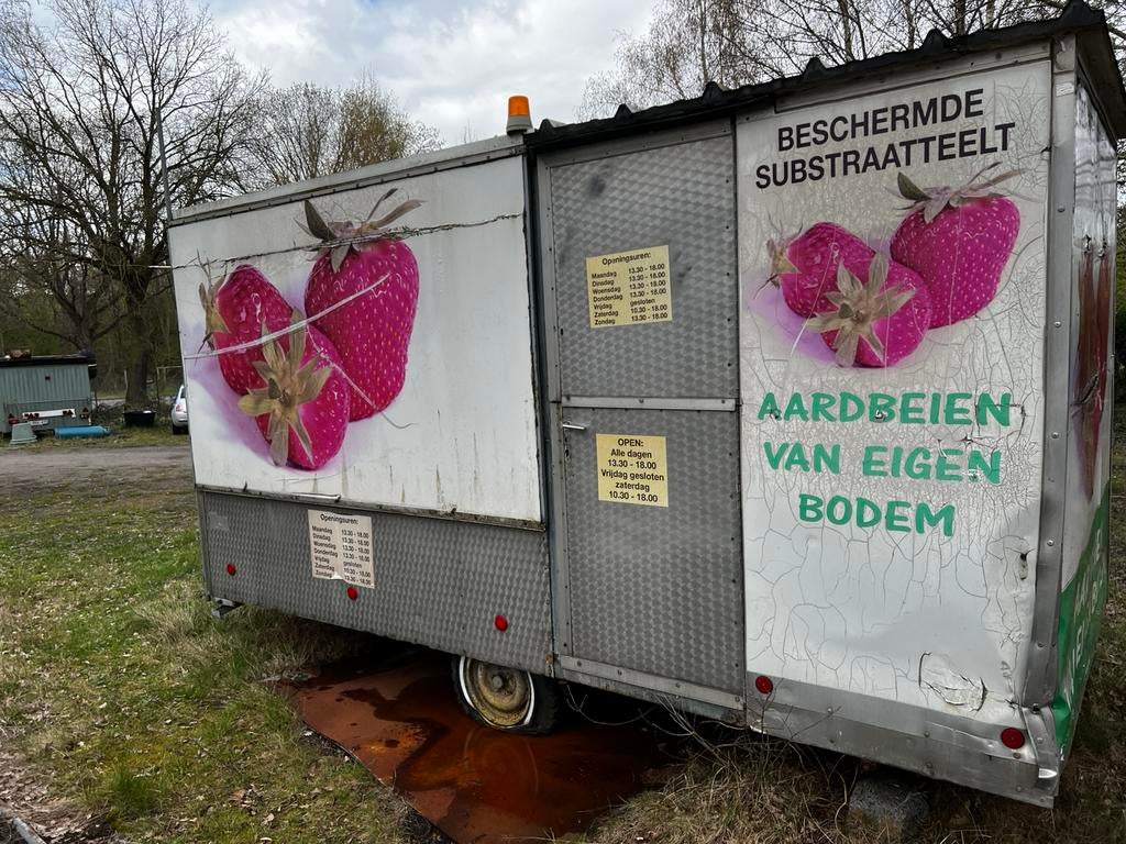 Aarbeien car kan ook dienen voor andere dingen, Ophalen of Verzenden