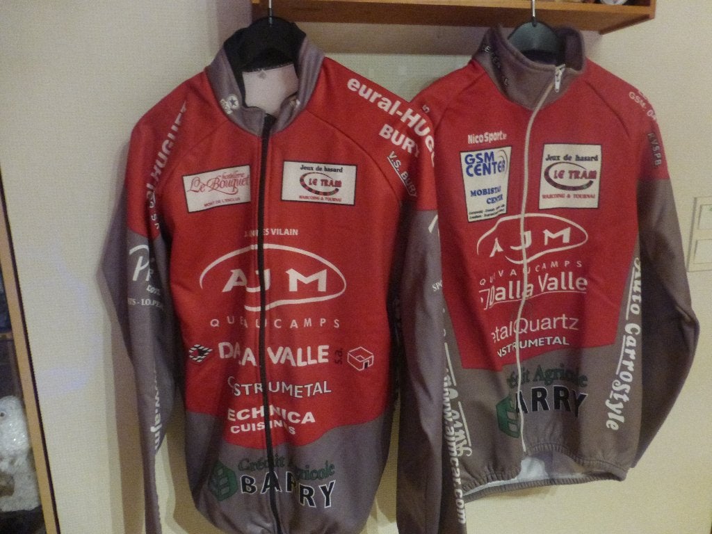 2 vestes thermiques, polar de cyclisme. Neuves T: XL, Vélos & Vélomoteurs, Neuf, Vêtements d'extérieur, Femmes, Enlèvement ou Envoi