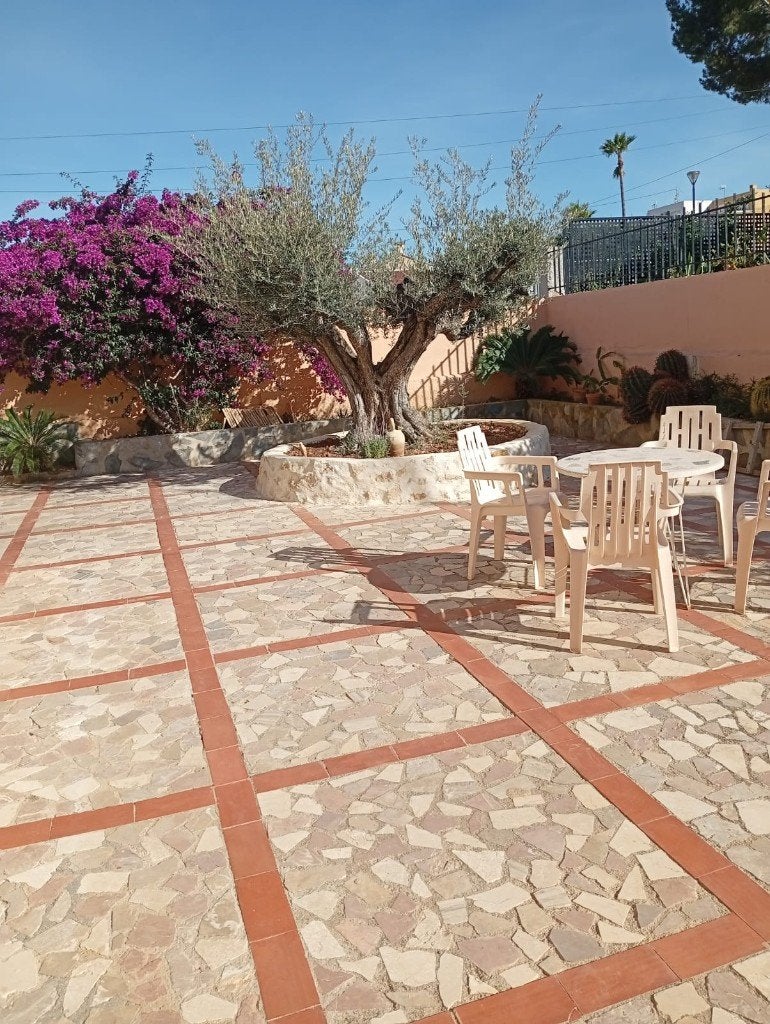 A louer joile villa a Polop se la Marina, Immo, Étranger, Village, Maison d'habitation, Espagne costa blanca, 3 pièces