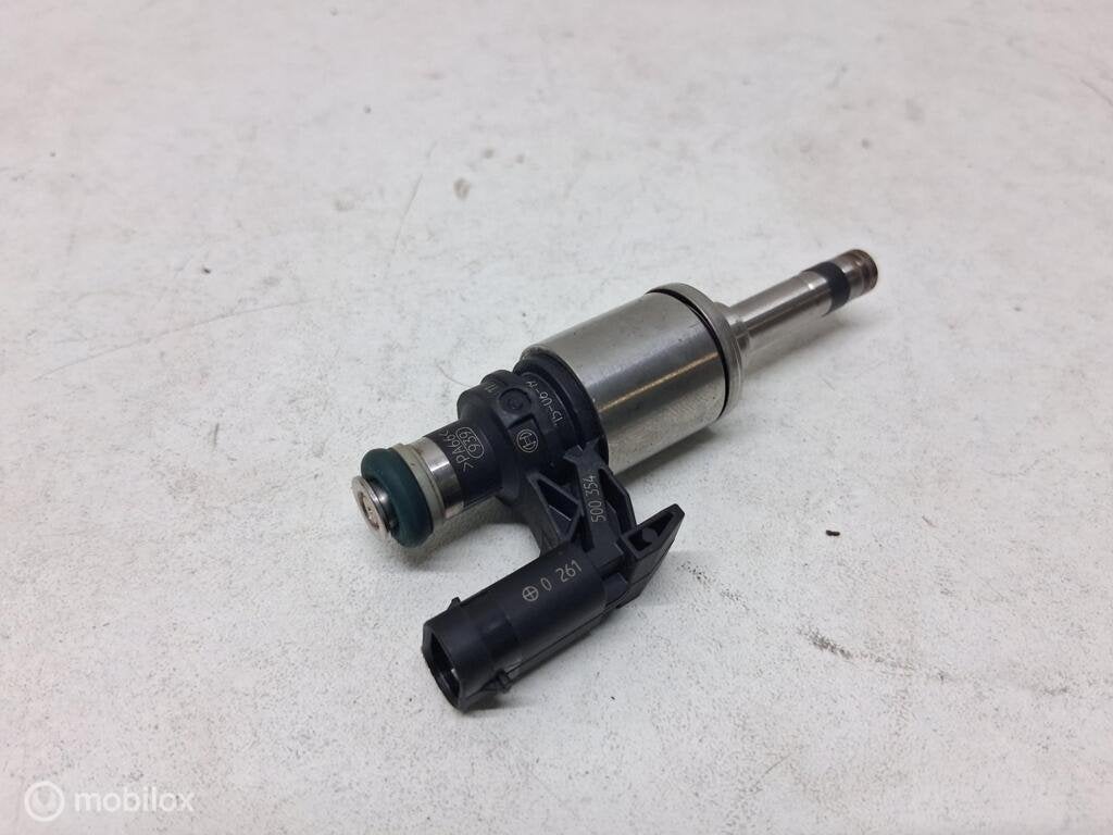Injector brandstof Vw Polo 6C ('14-'17) 04E906036T, Auto-onderdelen, Gebruikt, Volkswagen, Ophalen of Verzenden, Volkswagen