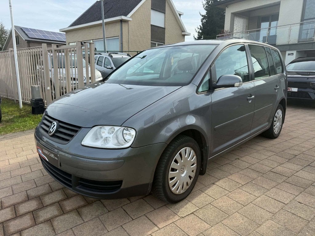 Volkswagen Touran 1.9 tdi à.p.d. 2005, Argent ou Gris, Achat, Entreprise, Boîte manuelle