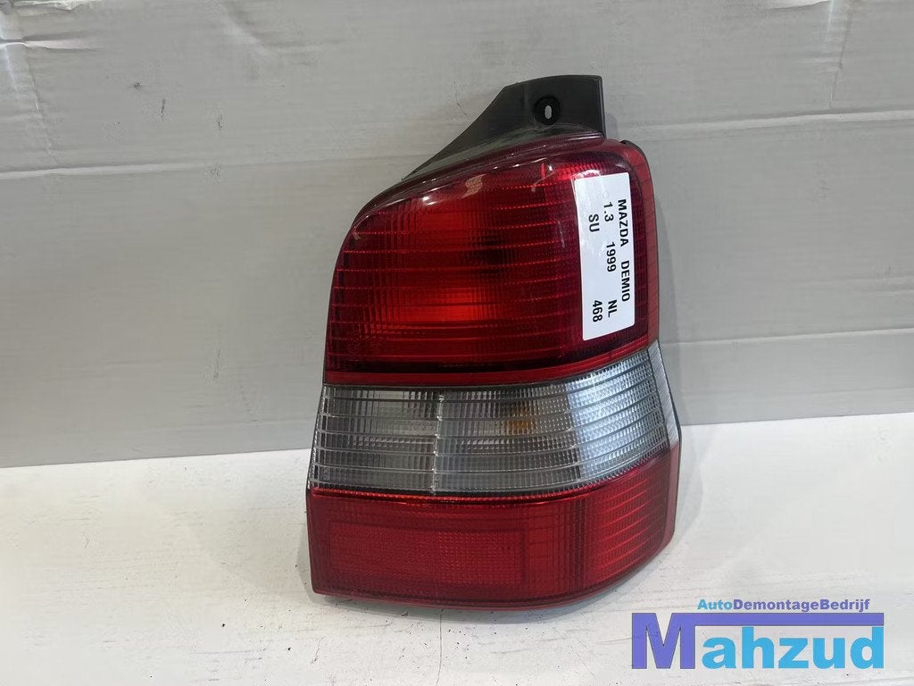 MAZDA DEMIO rechts achterlicht 1996-2003, Auto-onderdelen, Verlichting, Mazda, Gebruikt