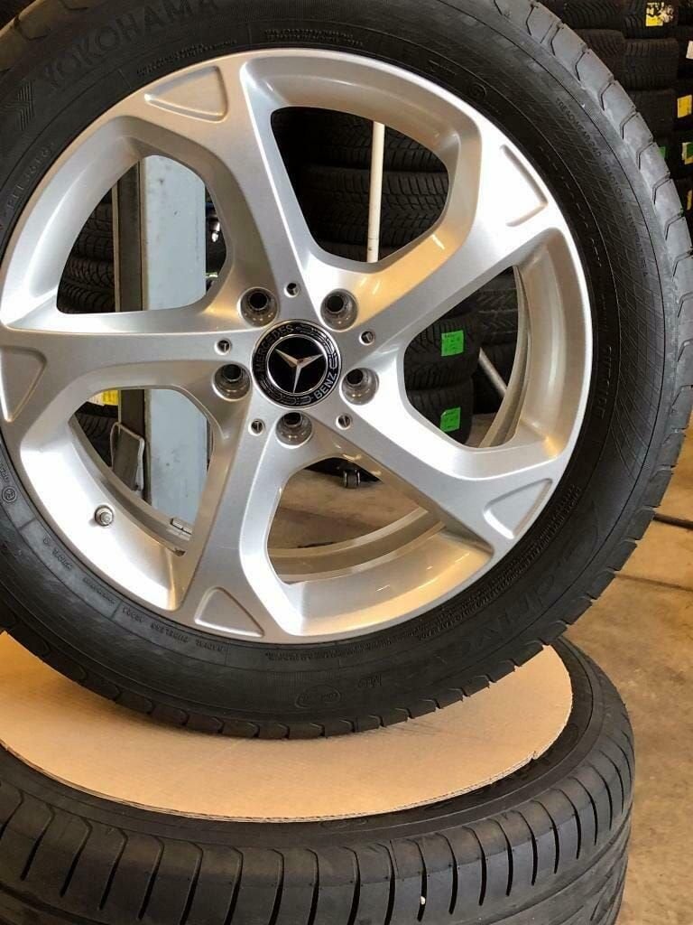 18 inch originele mercedes gla w156 velgen met zomerbanden, Auto-onderdelen, Banden en Velgen, Ophalen, 18 inch, -, -