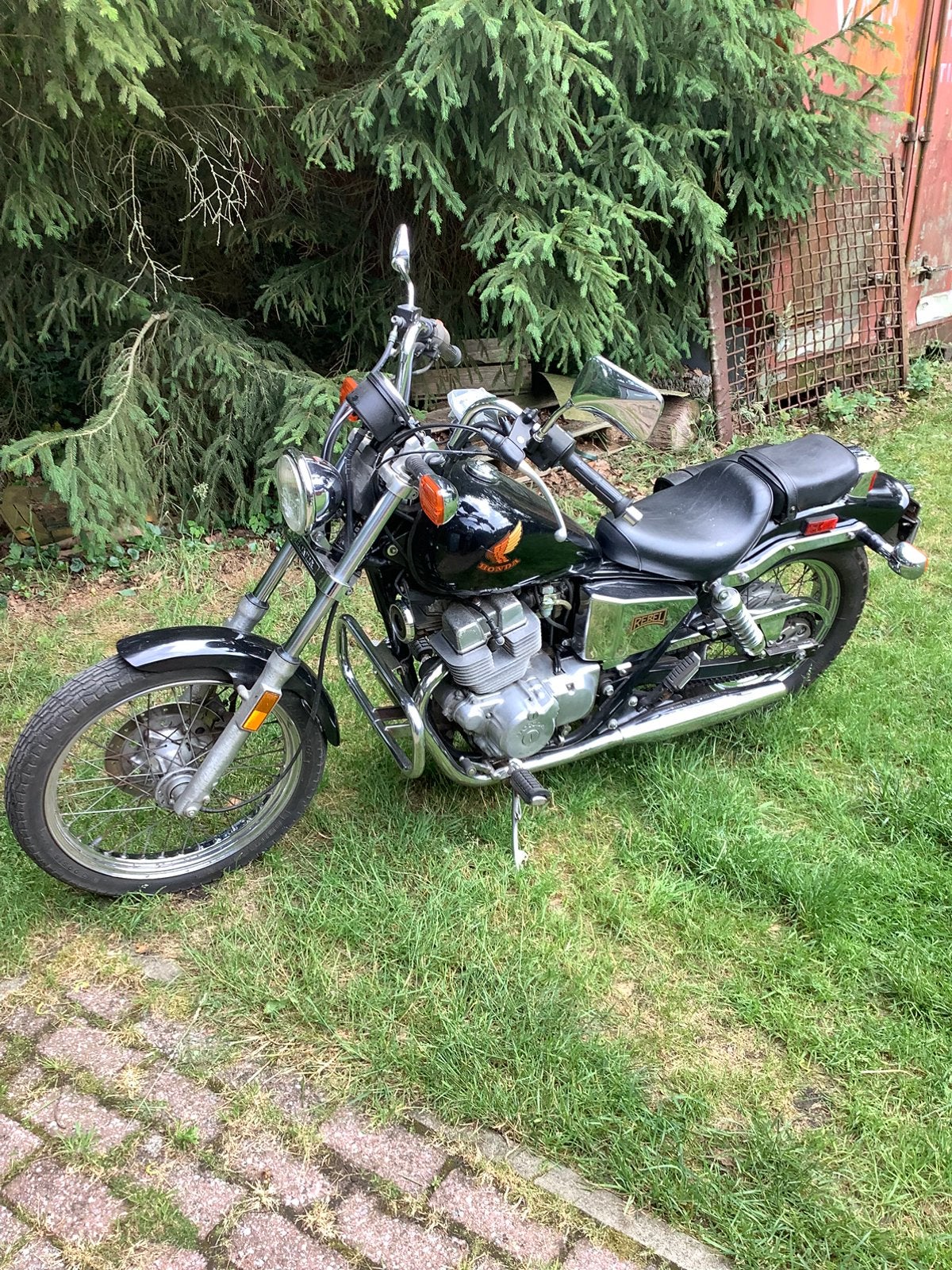 Honda rebel 250, Particulier