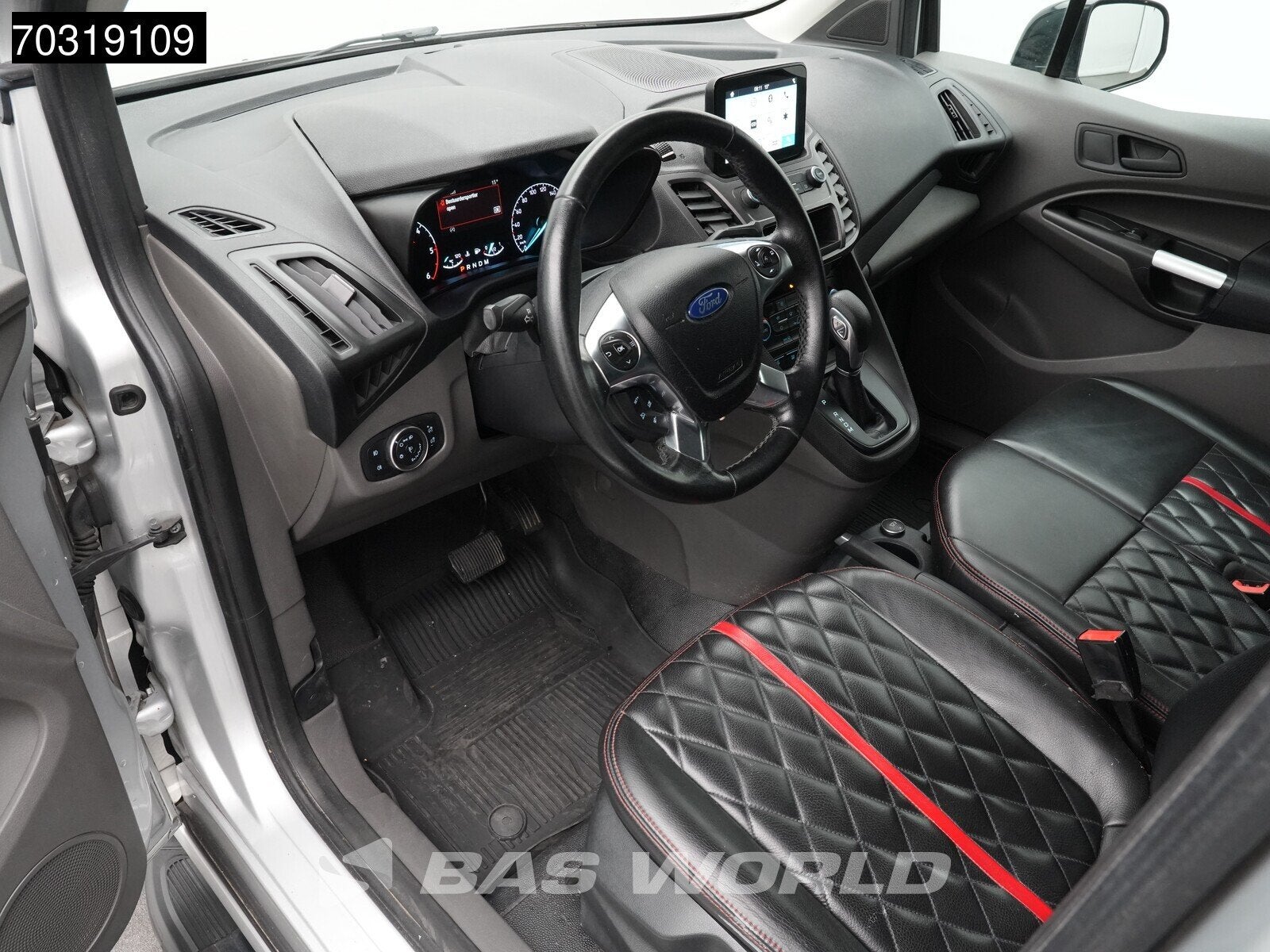 Ford Transit Connect 100PK Automaat L2H1 Sport Edition 18'', Cuir, Argent ou Gris, Achat, Entreprise