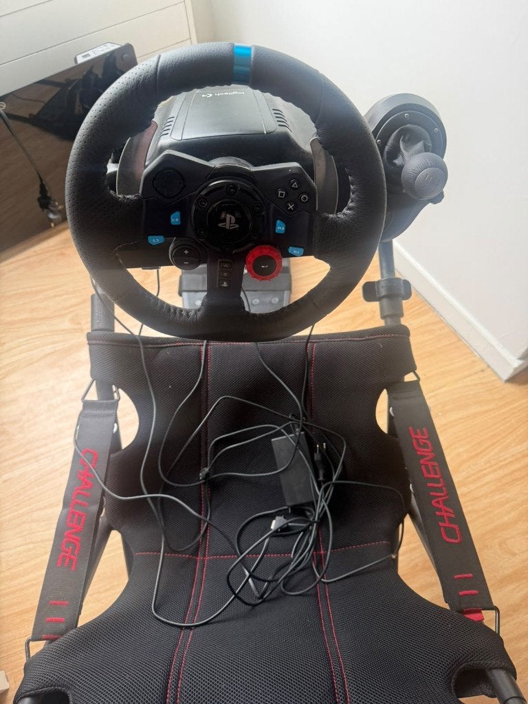 Complete Sim Racing Setup - Logitech G29, Elektronische apparatuur, Ophalen, Zo goed als nieuw