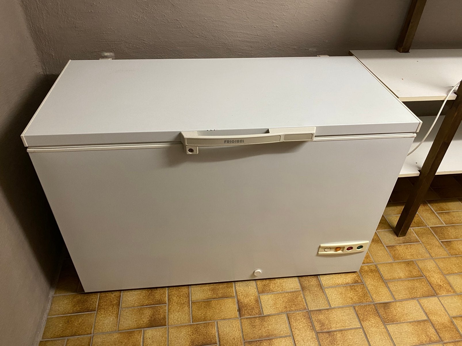 Diepvrieskist, Elektronische apparatuur, Ophalen, Zo goed als nieuw
