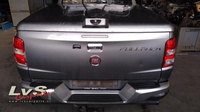 Benne de chargement d'un Fiat Fullback, -, 3 mois de garantie, Utilisé, Fiat