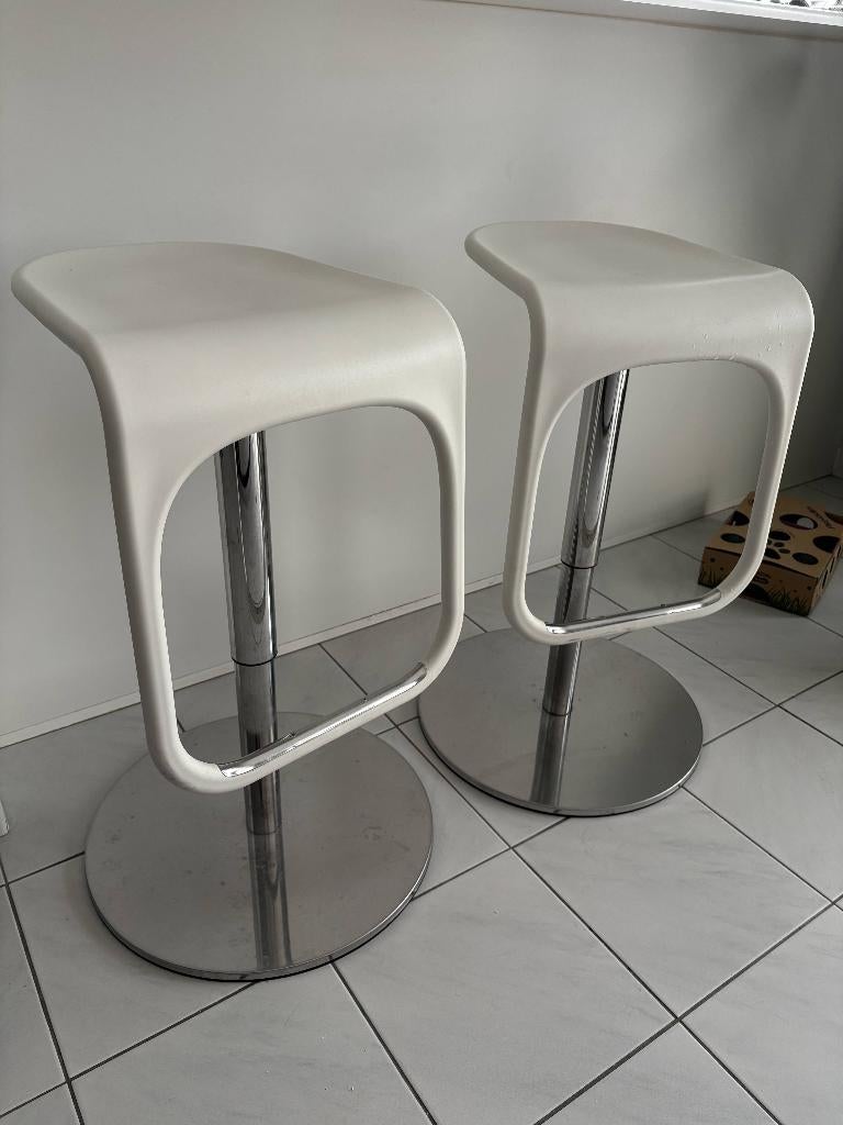 barkrukken (set van 2), Huis en Inrichting, Barkrukken, Ophalen, Kunststof, 60 tot 90 cm, Zo goed als nieuw
