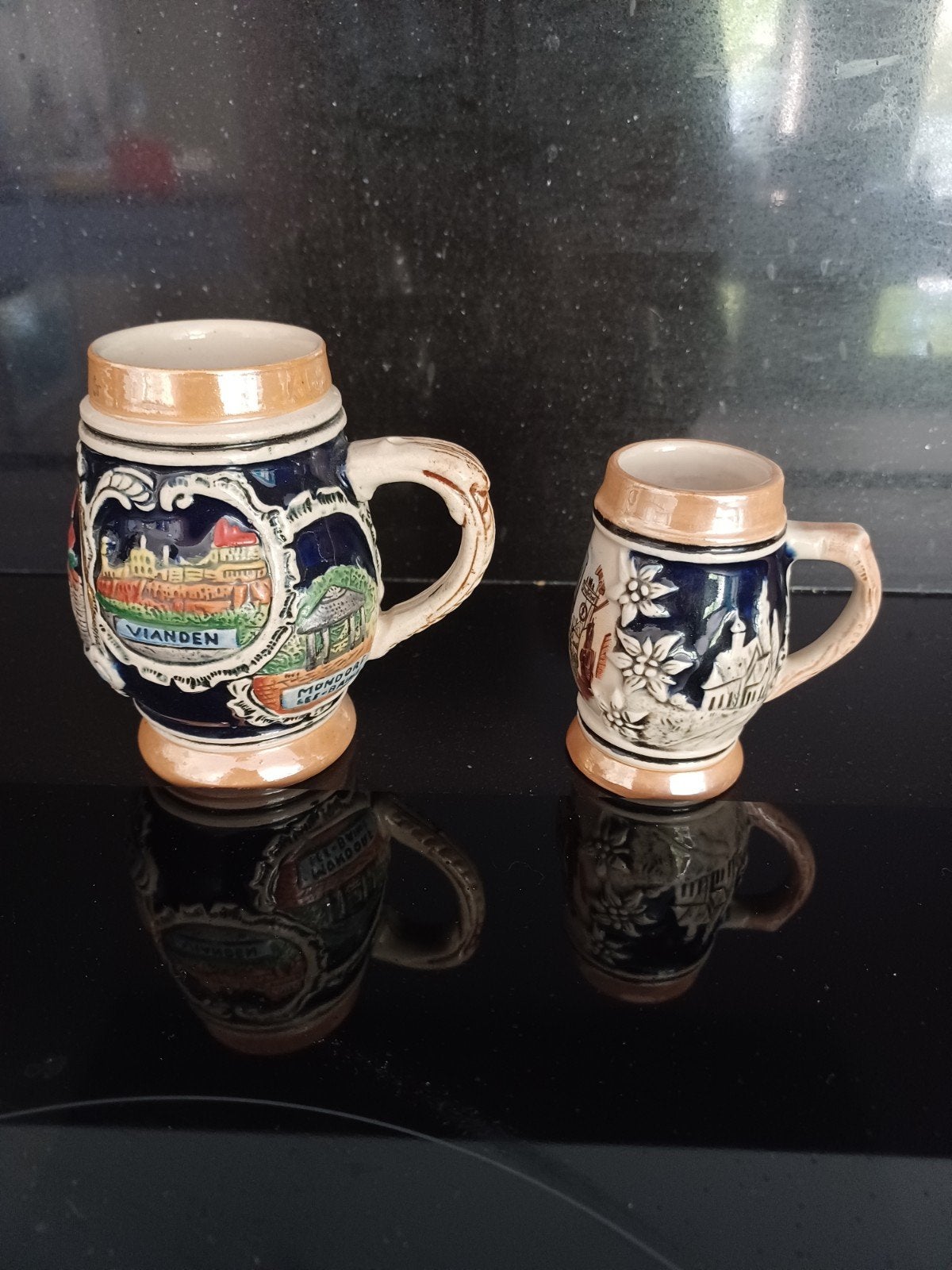 2 bierpotten, Ophalen of Verzenden