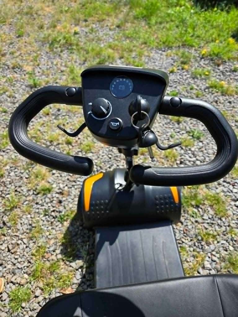 vend scooter sénior, Fietsen en Brommers, Brommeronderdelen | Scooters, Ophalen, Zo goed als nieuw
