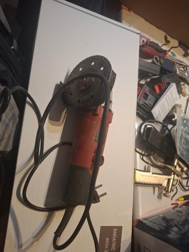 Gereedschap electrise, Doe-het-zelf en Bouw, Gereedschap | Schuurmachines, Ophalen
