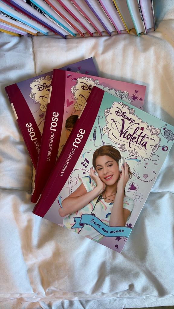 Livres Violetta, Livres, Livres pour enfants | Jeunesse | 10 à 12 ans, Enlèvement ou Envoi, Comme neuf