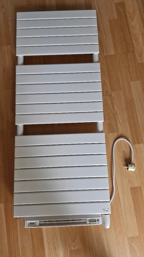 Radiator, Doe-het-zelf en Bouw, Verwarming en Radiatoren, Ophalen, Radiator, Minder dan 60 cm, Zo goed als nieuw