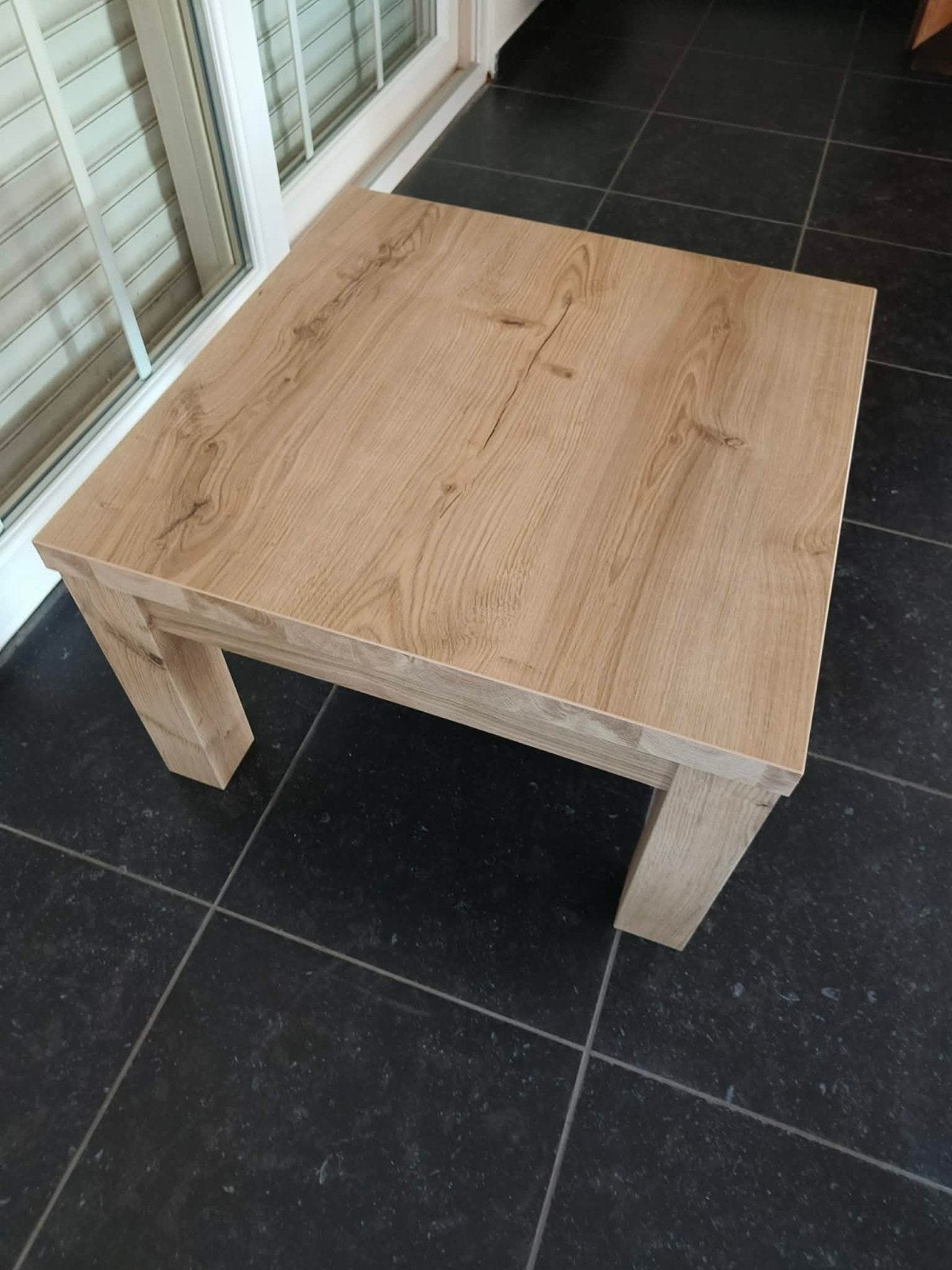 kleine vierkante salontafel, Ophalen
