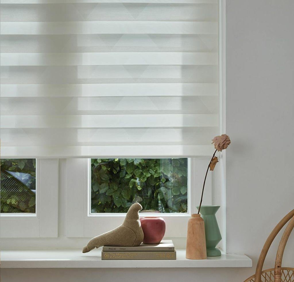 rolgordijnen Luxaflex twist, Huis en Inrichting, Ophalen, Zo goed als nieuw, Wit, Modern