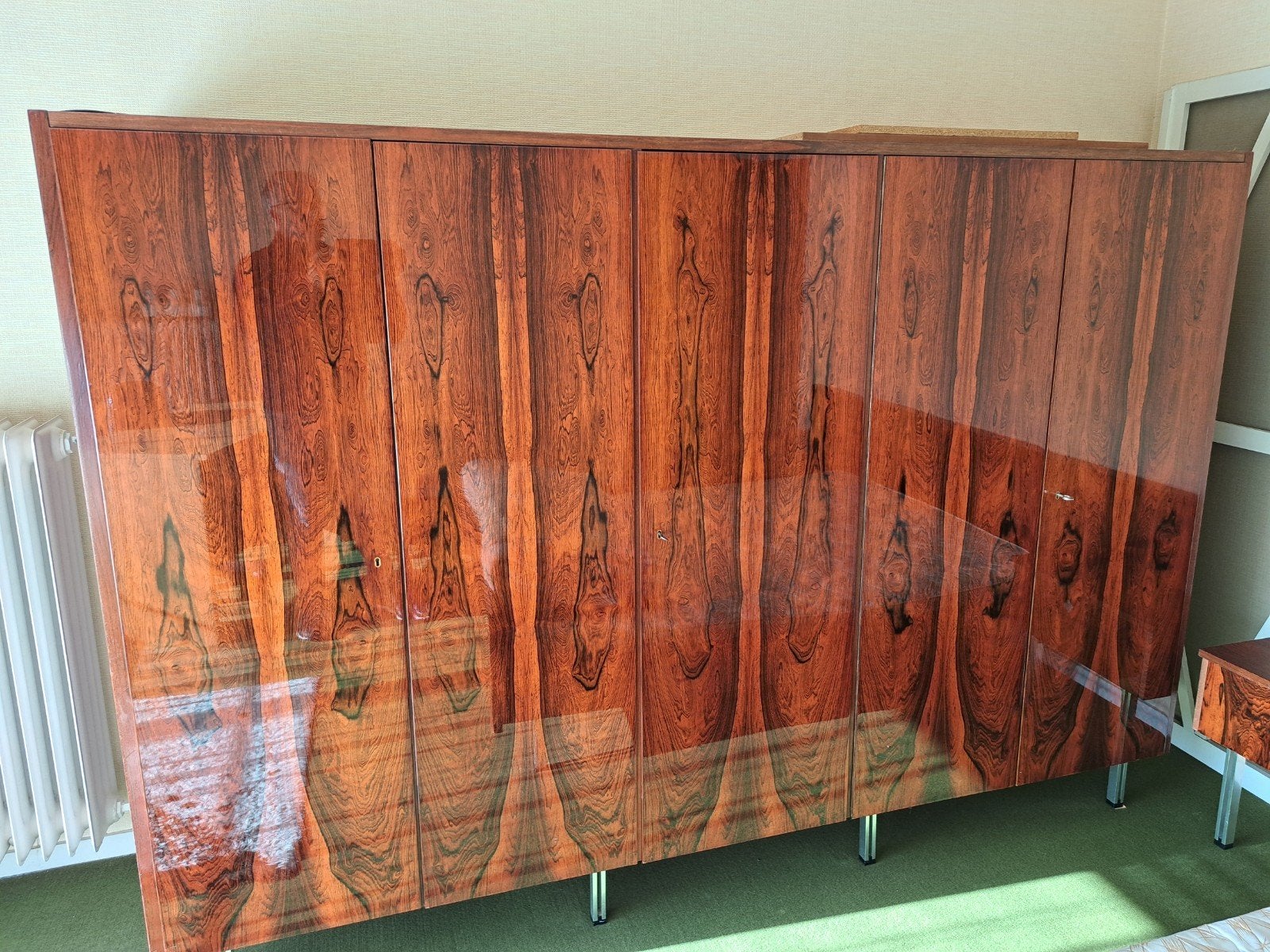Armoire 5 portes Mid-Century + lit - Rosewood, Autres dimensions, Brun, Enlèvement, Utilisé