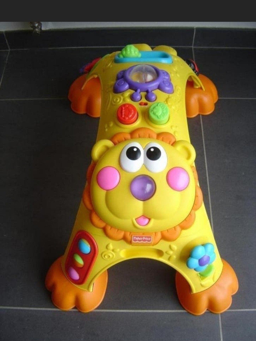 speelboog leeuw fisher price
met licht en geluid
volledig en, Ophalen, Zo goed als nieuw, Met licht