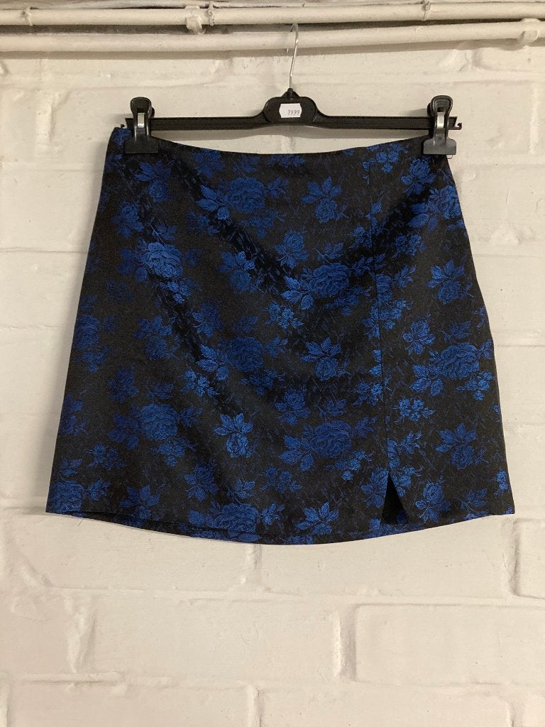 Zwart met blauw gebloemde korte rok, Four Roses, 40, Maat 38/40 (M), Meerkleurig, Ophalen of Verzenden, Zo goed als nieuw