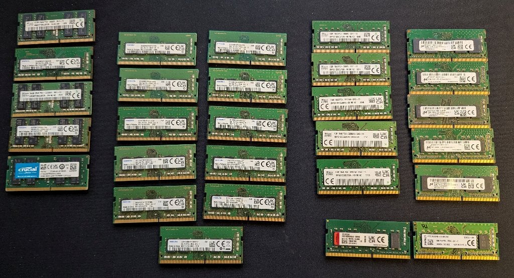 Verschillende latjes 16GB en 8GB sodimm ram geheugen, Computers en Software, RAM geheugen, Ophalen of Verzenden, Gebruikt, Laptop