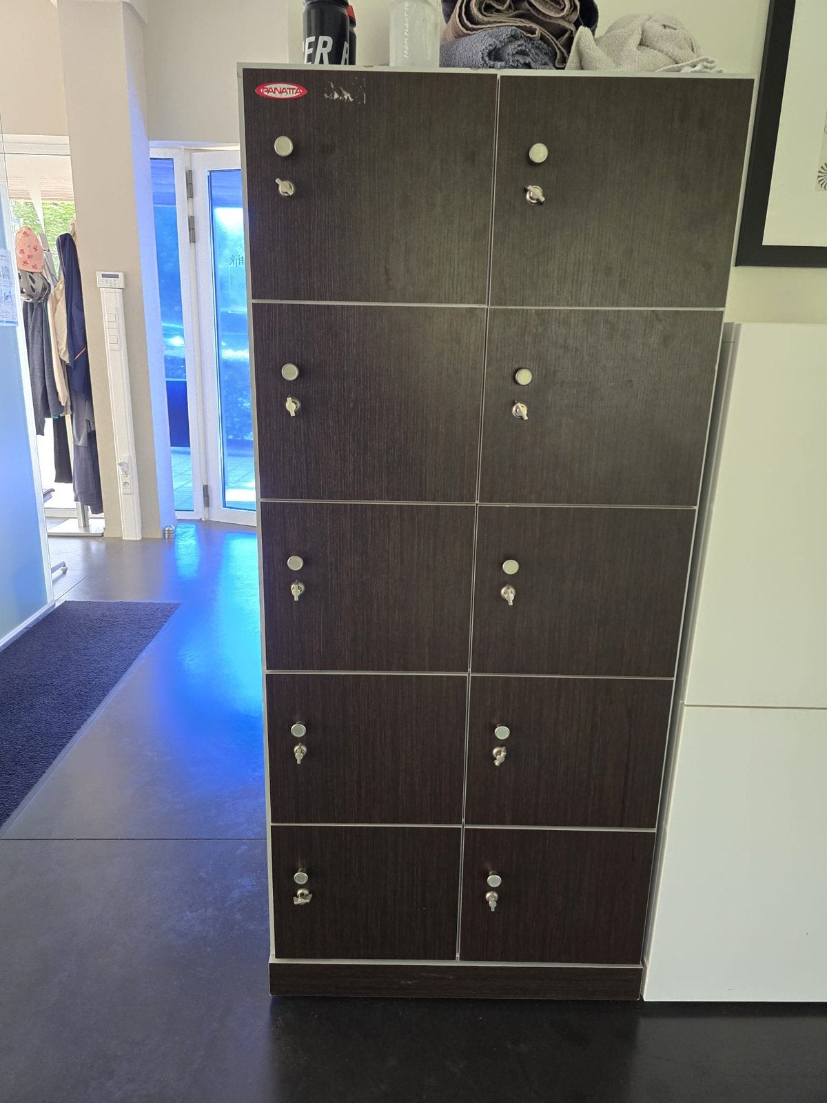 Lockerkast, Ophalen, Gebruikt